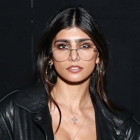 Mia Khalifa Is Getting Canceled